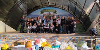 Helping the Zoo